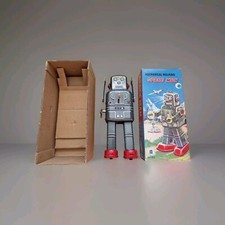 Ha Ha MS439 Mechanical Walking Space Man . Boxed . Excellent.