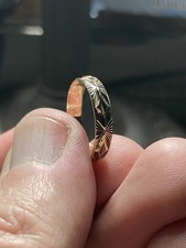 9ct Yellow Gold Ladies Wedding Band Ring Hallmarked Beautiful Pattern Size N 1/2