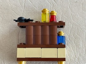 LEGO Harry Potter: The Lab (30111), missing Harry's black pants