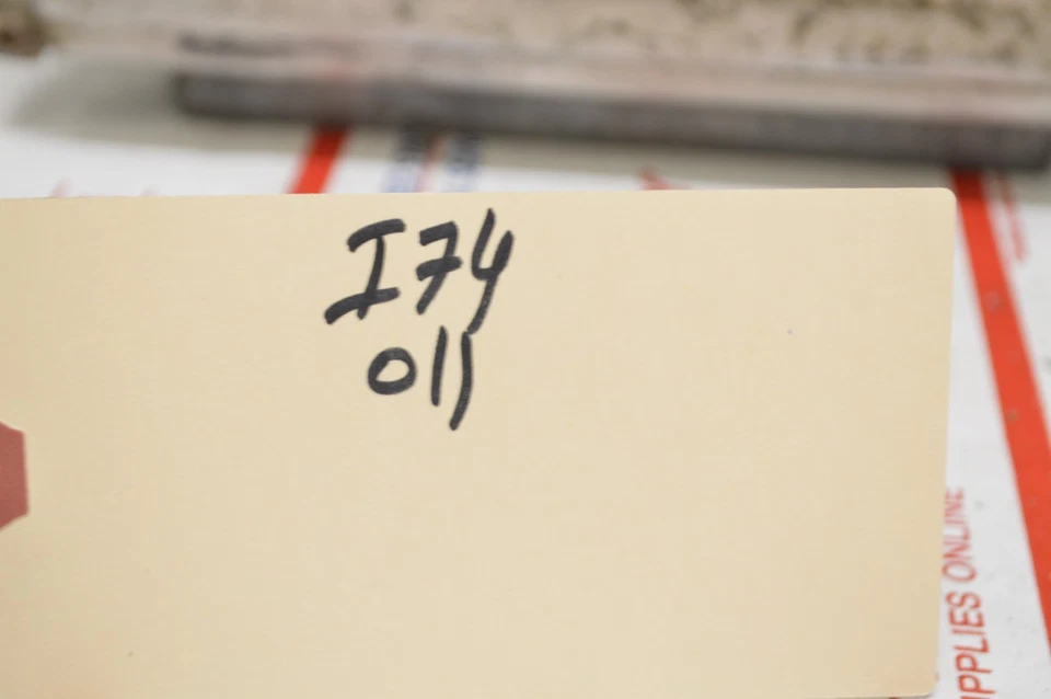 Chevrolet Suburban 1500 12583660 2004 unidad de módulo de control del motor Ecm I74 011 Foto 4 de 4