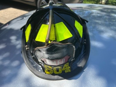 Vintage Cairns 1010 Firefighter Helmet CMFD New York