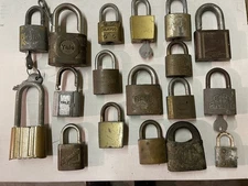 LOT of 18 Vintage Padlocks YALE BEST REESE SLAYMAKER ILCO AMERICAN