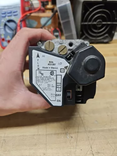White Rodgers 36H54-485 furnace Gas Valve