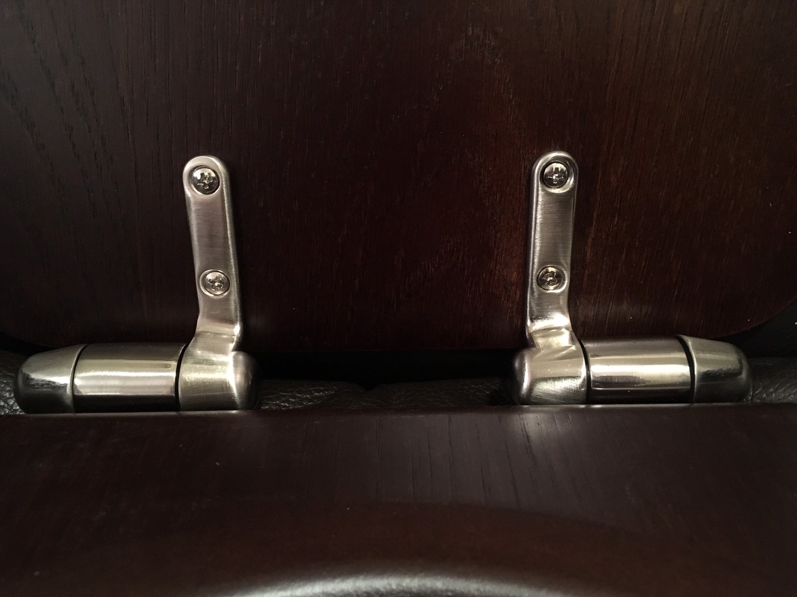 Porcher 7111800.610 Elongated Wood Toilet Seat with PN Hinges, WENGE