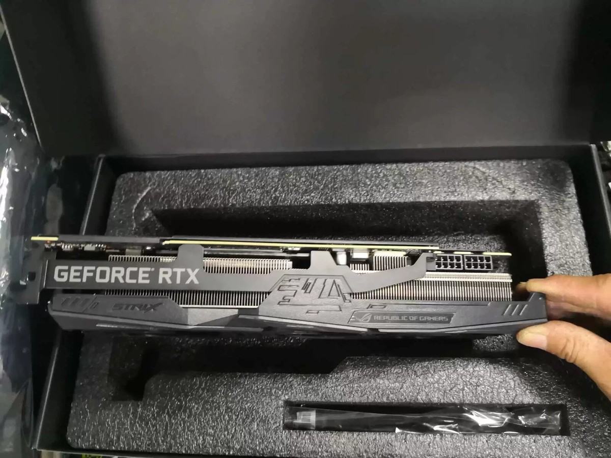 ASUS ROG Strix NVIDIA GeForce RTX 2080 TI OC 11GB GDDR6 ASUS ROG Strix NVIDIA GeForce RTX 2080 TI OC 11GB GDDR6