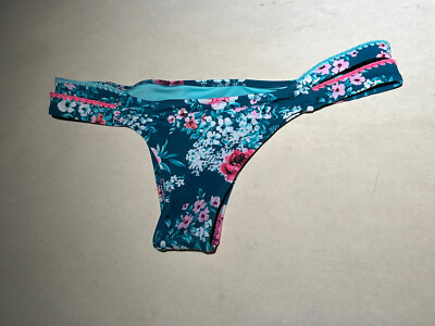 Shade Shore Womens Floral/Crochet Bikini Bottoms Sz M Pre