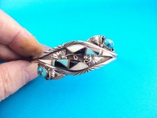 VINTAGE NATIVE AMERICAN ZUNI STERLING SILVER MULTI-GEMSTONE CUFF BRACELET-SIGNED