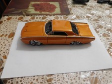 JADA DUB OLDSKOOL 1963 FORD THUNDERBIRD ORANGE 1:24 DIECAST MODEL NEW NO BOX