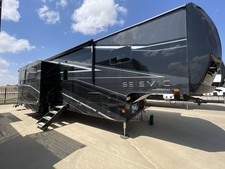 2027 Jayco Seismic 395