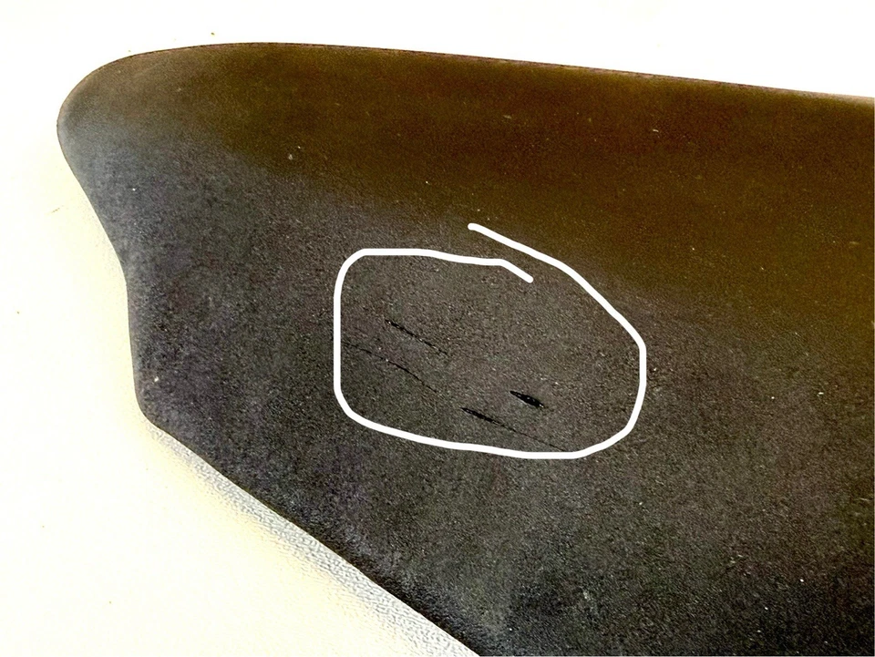 Sillín de asiento de pasajero usado genuino Ducati Panigale 959 1299 595P2621A Foto 3 de 4