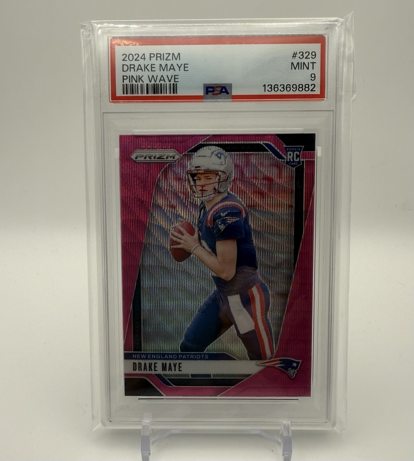 2024 Panini Prizm Drake Maye Pink Wave #329 RC PSA 9
