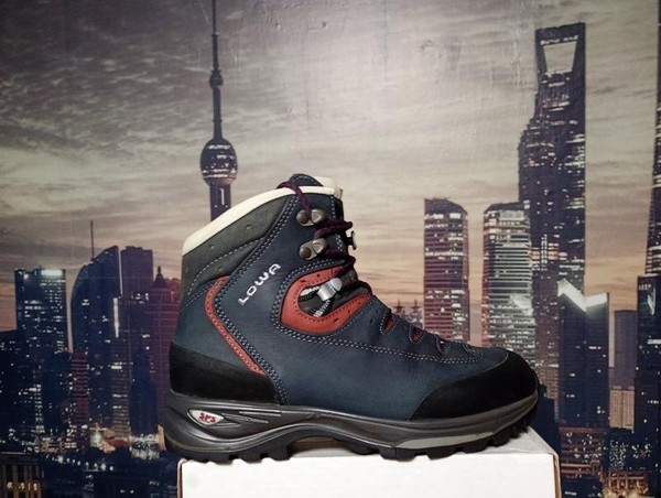 Women Lowa Boots Black 38