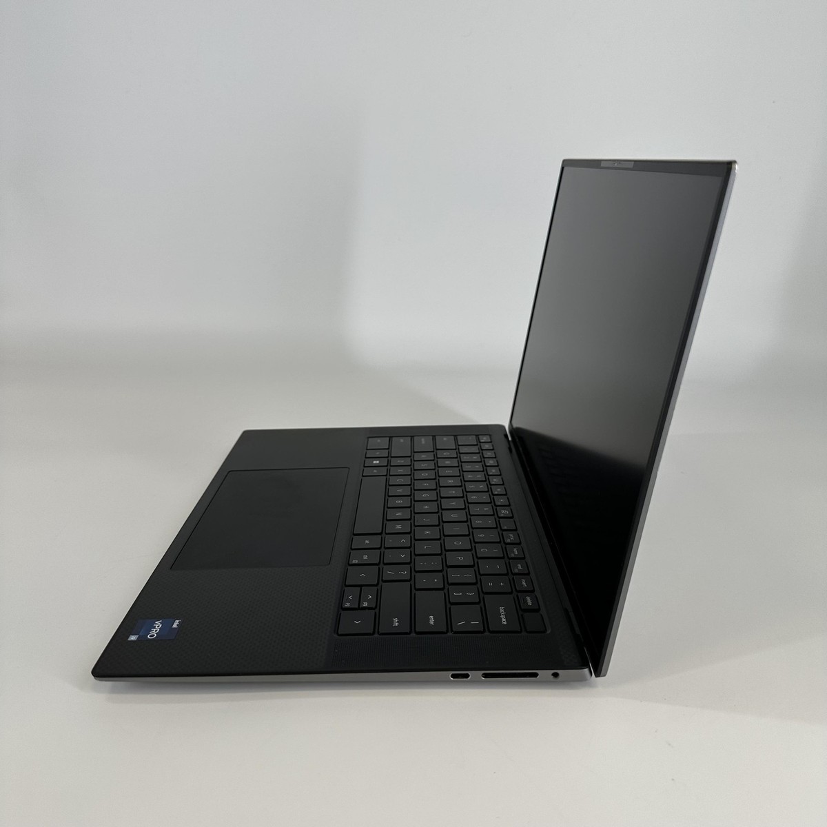 Dell Precision 5570 15.6 FHD+ 2.5 GHz i9-12900H 32GB 1TB SSD