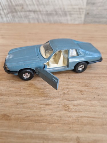 Vintage CORGI Jaguar XJS Light blue Made in GB Model Car - Picture 8 of 15