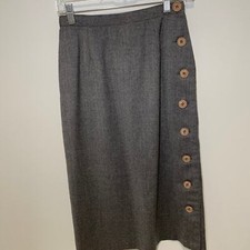 Vintage bloomingdales high waisted 100 wool skirt with buttons and lining 26