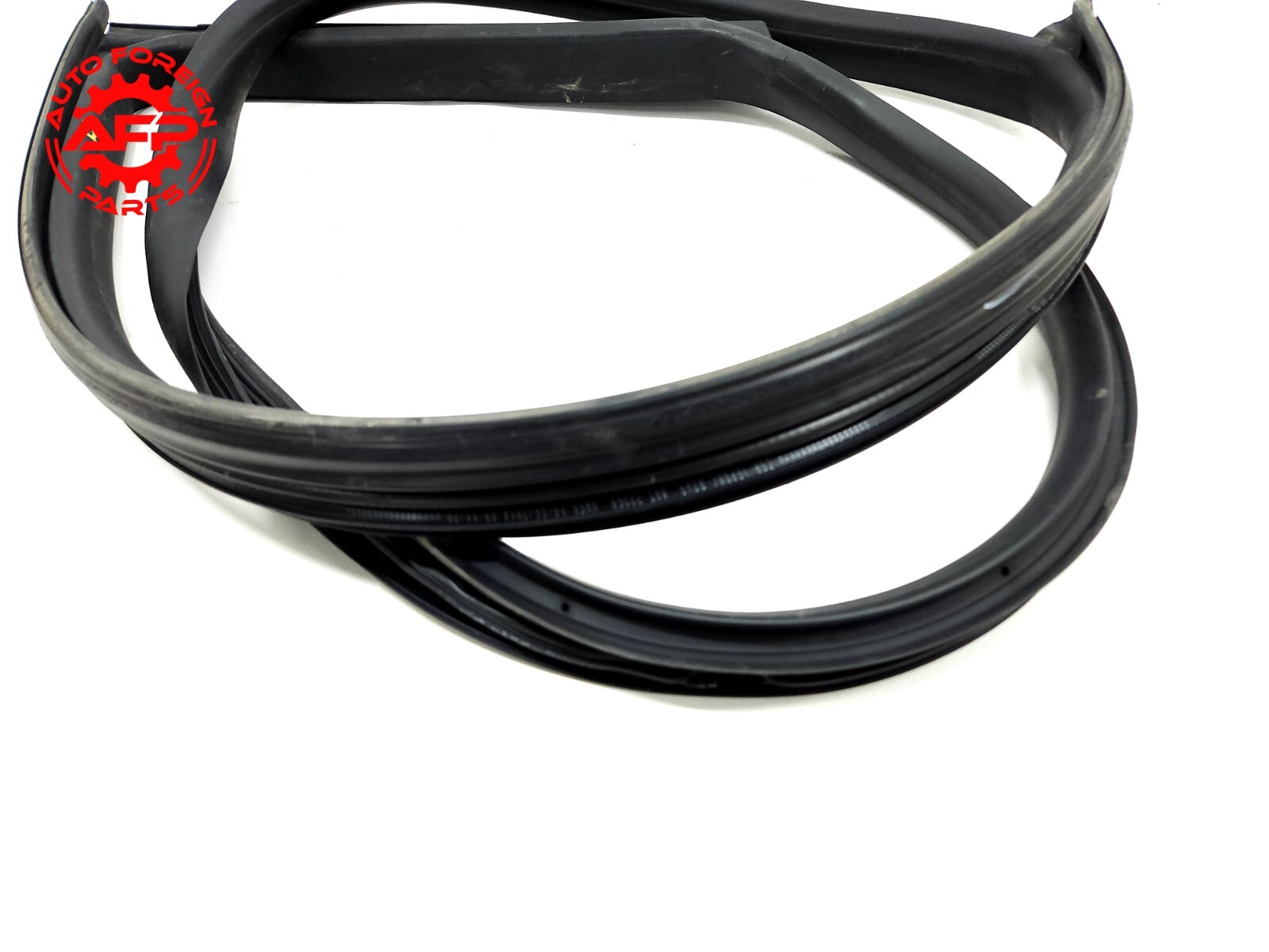 ⭐ 14-20 Maserati Ghibli Quatt Front Left Door Body Weatherstrip Gasket Seal Oem