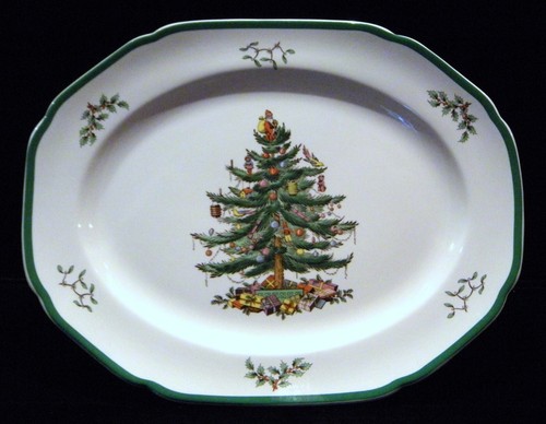 Spode Christmas Tree 14" Oval Center Serving Platter #S3324-V - Picture 2 of 10