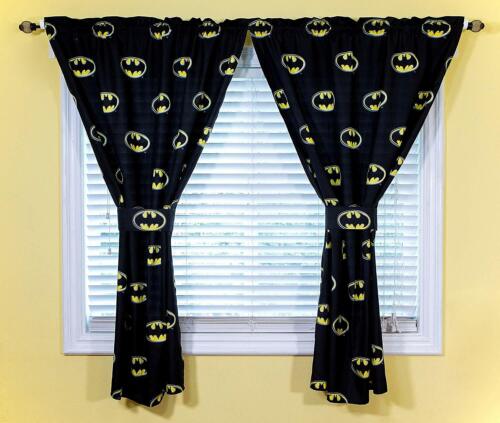 JPI DC Comics Batman Emblem Kids Bedroom Curtains and Tiebacks 4-Piece Set - Picture 1 of 2