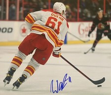 Walker DUEHR Signed 8x10 Photo! CALGARY FLAMES PROSPECT!  W/COA