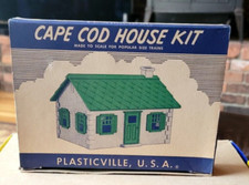 Plasticville HP-9 Cape Cod House Kit in Gray w/Original Box