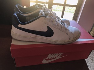 nike court royale 40