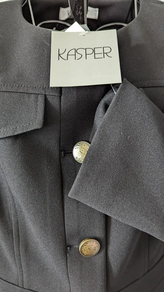 Kasper Ladies Black Smart Occasion Jewel Neck Blazer UK 8 New With Tags 4 Button - Image 3 of 3