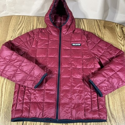 Hollister Puffer Collection Size Small  Red Jacket Made With 100% Recycled Fill
