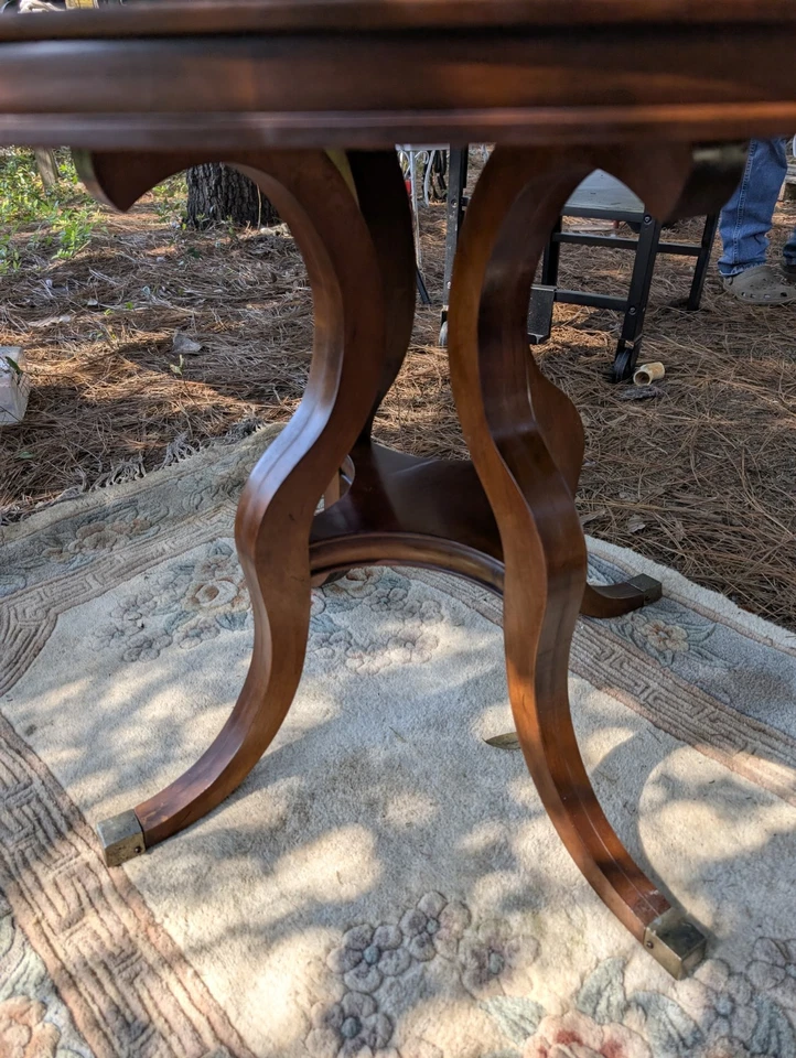 Vintage Century Furniture Walnut Lamp Table Sable Sunburst - Image 4 of 4