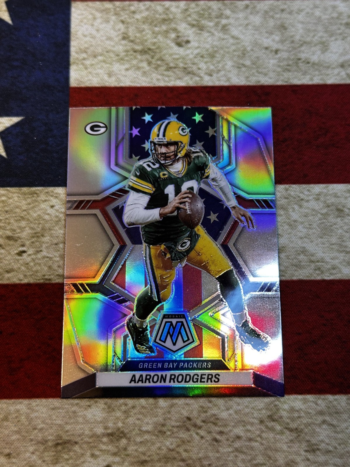 2022 Panini Mosaic - National Pride Silver Prizm Aaron Rodgers #252