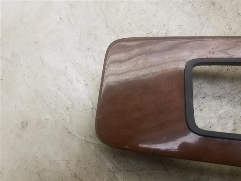 1999 LEXUS ES300 SHIFTER BEZEL ASSEMBLY - image 2 of 4