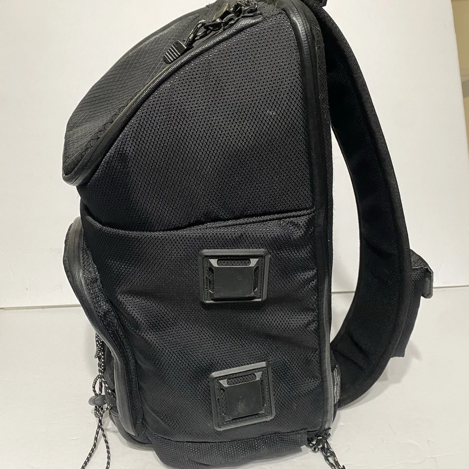 Tenba Shootout Sling Camera Backpack Medium Black with Dividers and Inserts - Image 3 of 4