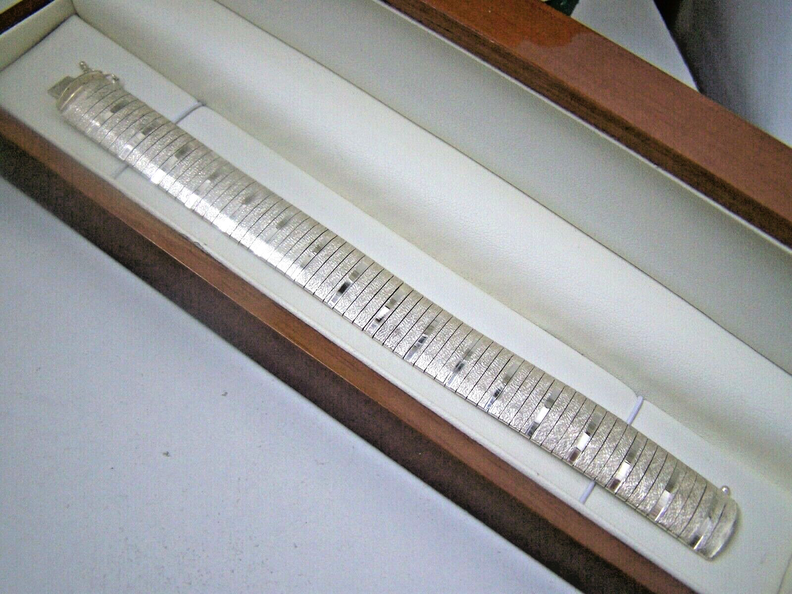 GORGEOUS SOLID STERLING SILVER MODERNIST ORNATE P… - image 1