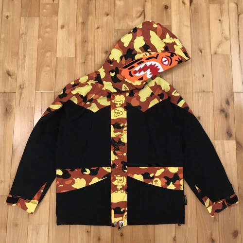 A BATHING APE (BAPE) Giacca da snowboard BAPE arancione mimetica Tiger taglia M a scimmia da bagno felpa con cappuccio SK0640