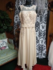 Champagne Lace Wedding Dress Size 6 With Corset