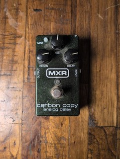 MXR Carbon Copy Analog Delay Effects Pedal for Electric Guitar
