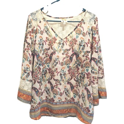 Fig And Flower Boho Style Top With Lace