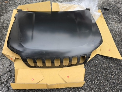 #ad 19 to 20 Jeep Cherokee hood $400.00