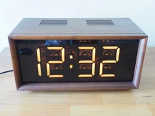 Restored VTG Heathkit GC-1197 Analog Kit Clock w/ Case & Extra Bulbs 1970's