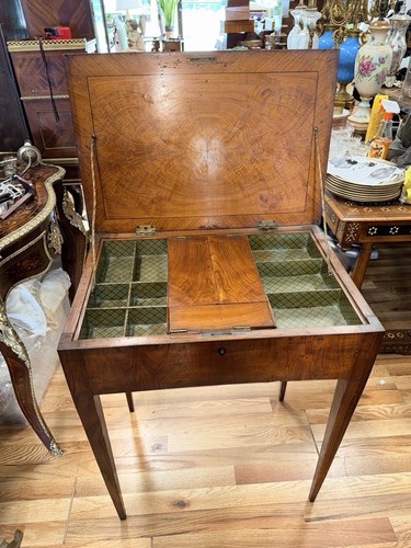 Early 19Th Century Continental Lift Top Burled Lady’s Desk Vanity Table Mirror