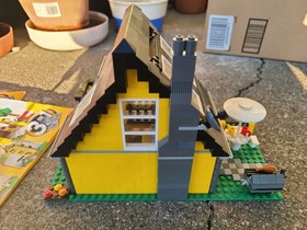 LEGO Creator: 4996 Beach House 3-in-1 Complete with Manuals (READ DESCRIPTION)