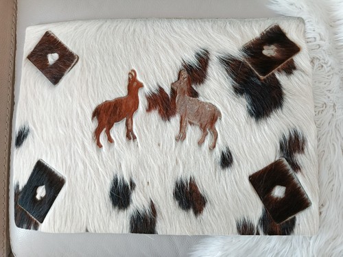 Tapis de Jeu en Peau de