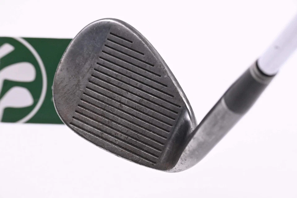 Cleveland 588 Tour Action Sand Wedge / 53 Degree / Stiff Flex Dynamic Gold Shaft - Image 2 of 4