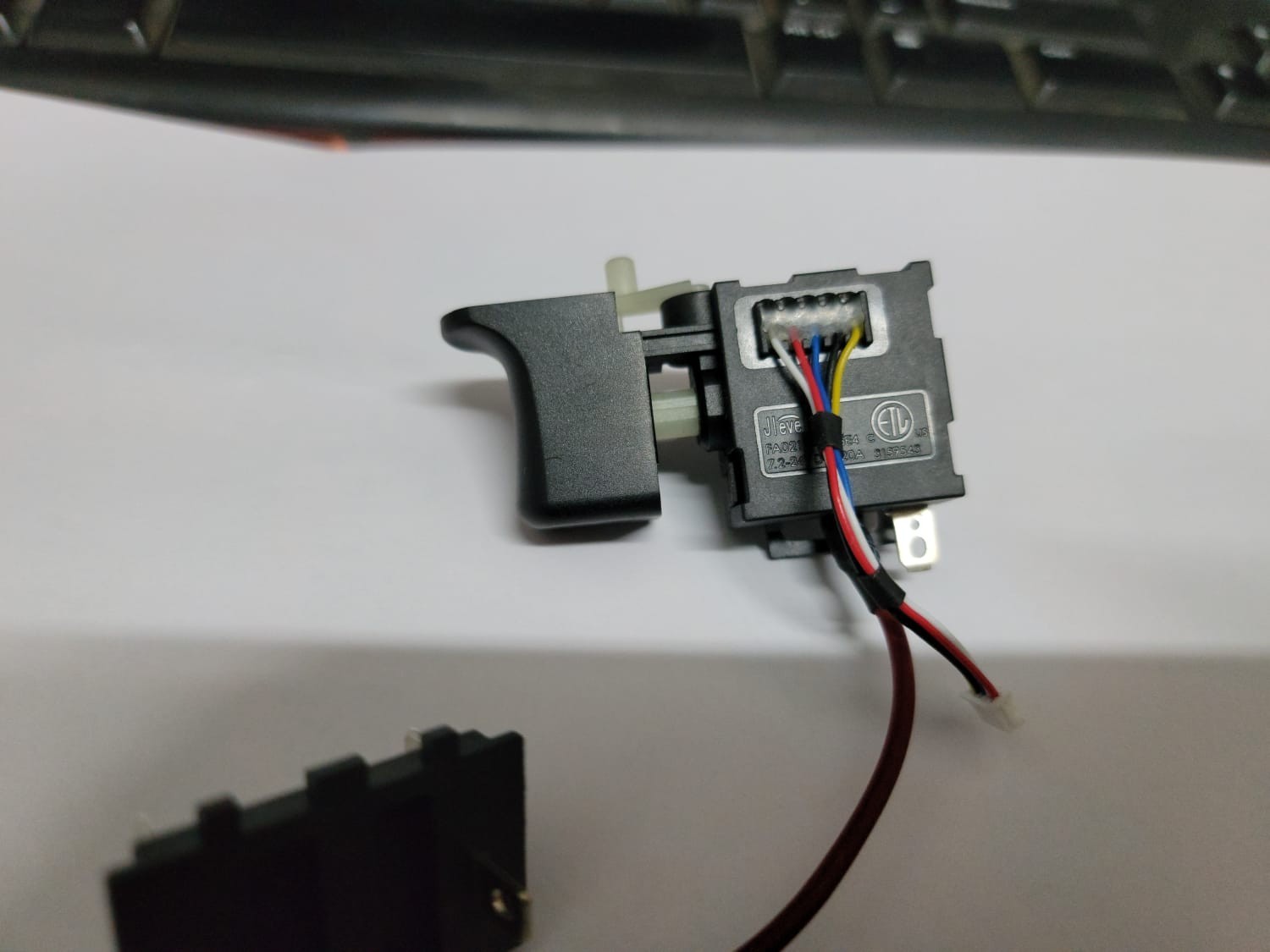 Einhell interruttore per trapano avvitatore a batteria TP-CD 18/60 Li-i BL Solo foto 3
