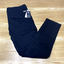 Pantalon Cargo Guess Jeans Para Hombre Talla 34x28 Corte Utilitario Negro