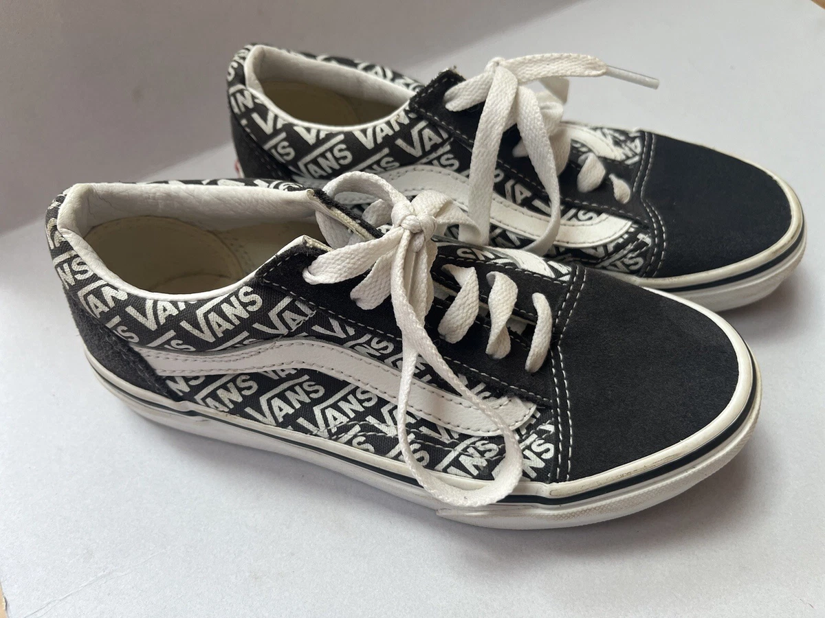 Vans clearance logo sneakers