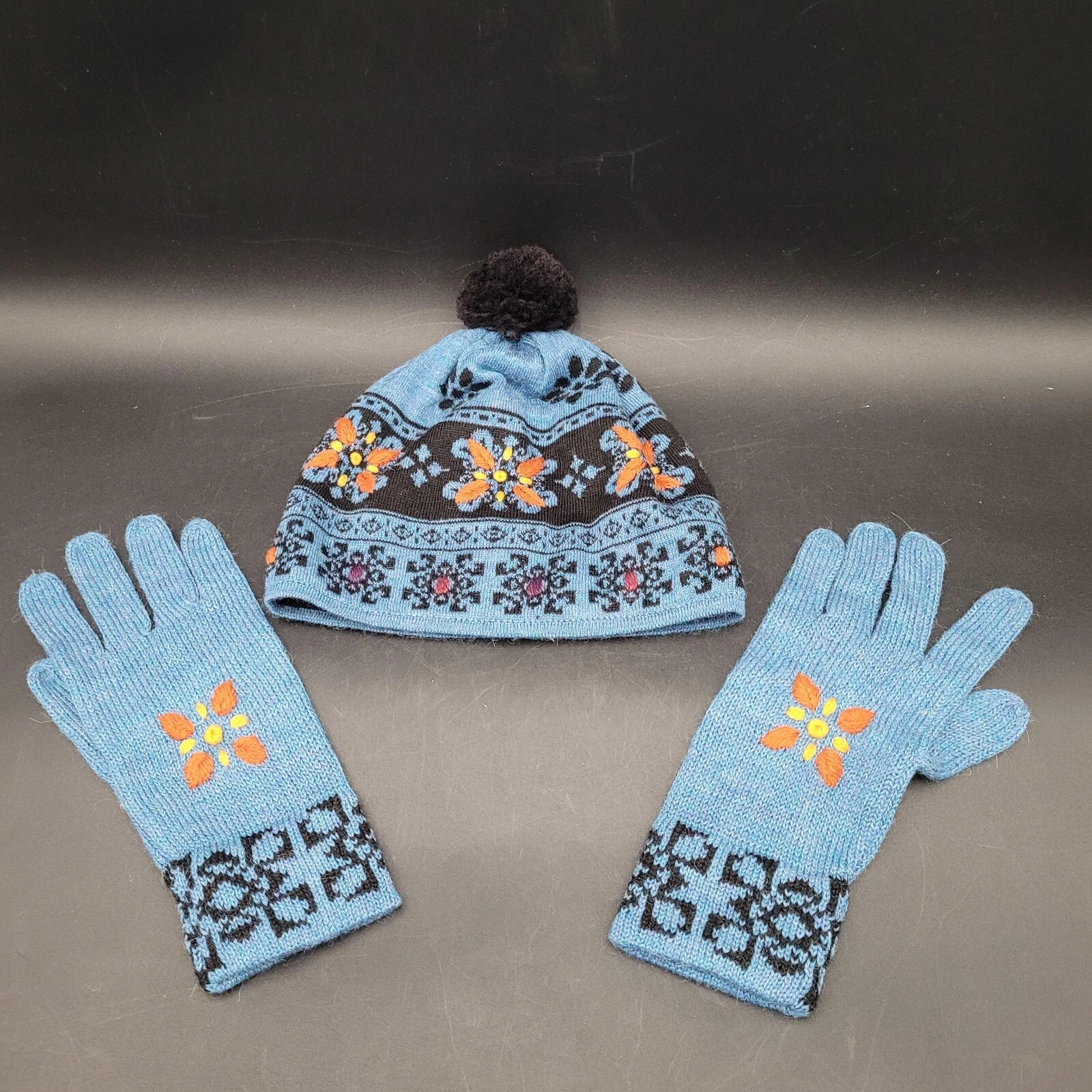Jacquard Knitted Colorful Blue Alpaca Blend Full Finger Gloves & Beanie Hat