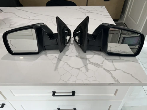 OEM Toyota 2014-2021 TUNDRA 08 SEQUOIA CHROME HEATED & TURN SIGNAL POWER MIRRORS