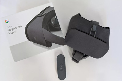 Google Daydream View VR Headset - Slate - excellent condition