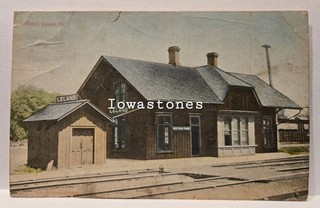 Leland La Salle County Illinois Early Postcard of Railroad Depot CB & Q 1910