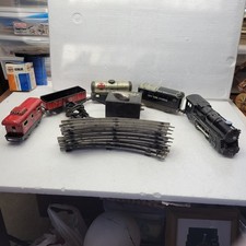 Vintage Stream Line Electric Train Marx Set. O GAUGE W/ Transformer Some Track